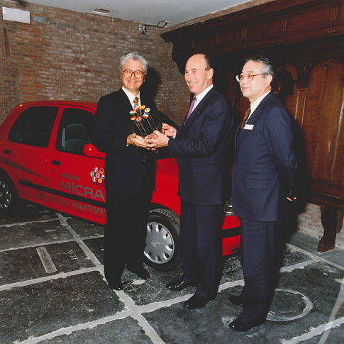 マイクラ（日本名マーチ）K11型 欧州カーオブザイヤー受賞 1993年