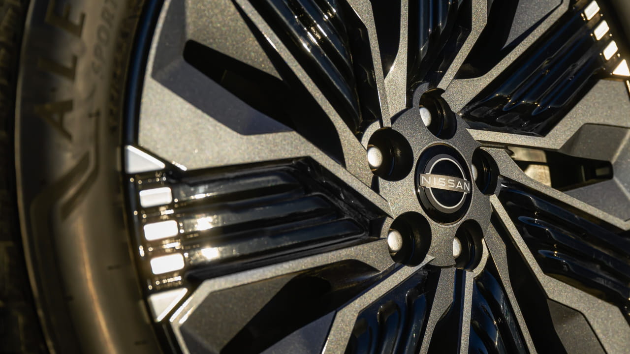 よりスリムで、強靭な事業構造へ