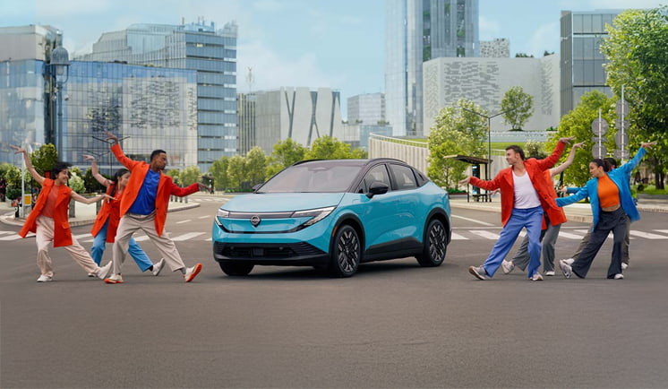 新型「日産リーフ」