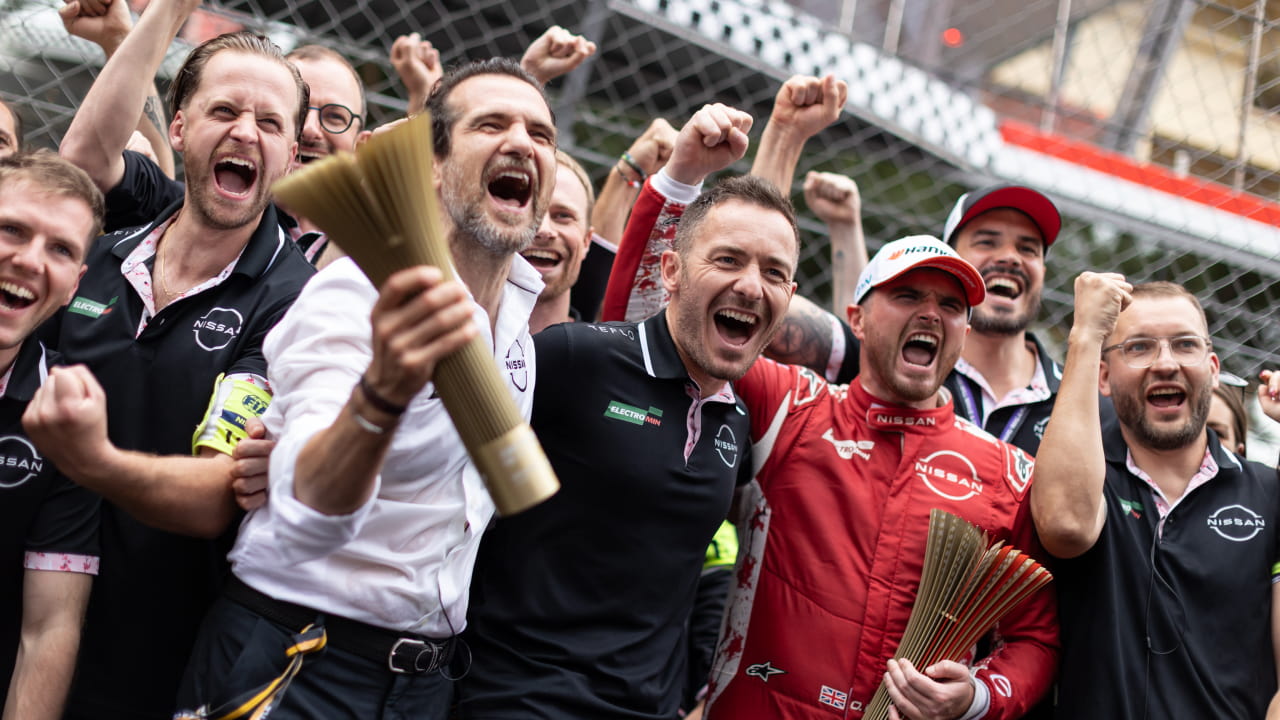 日産フォーミュラEチーム